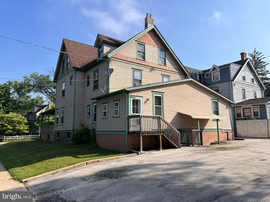28-30 W Greenwood Ave, Lansdowne, PA 19050 - #2