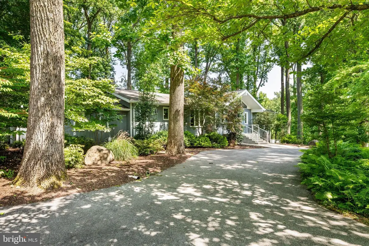 5 Martins Cir, Newtown Square, PA 19073 - #1