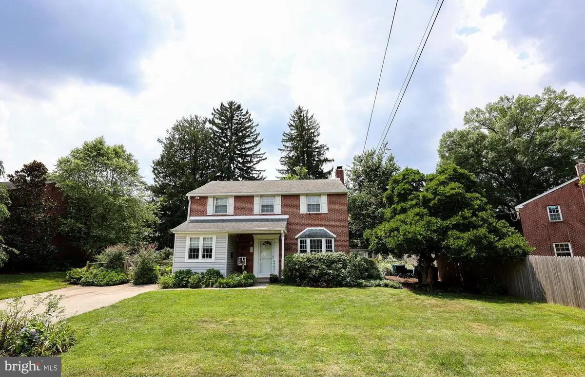 336 Overhill Rd, Wayne, PA 19087 - #1