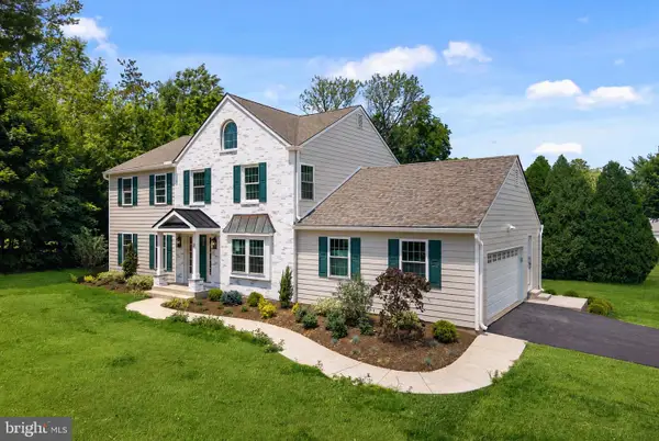 2 Barrister Ct, HAVERFORD, PA 19041