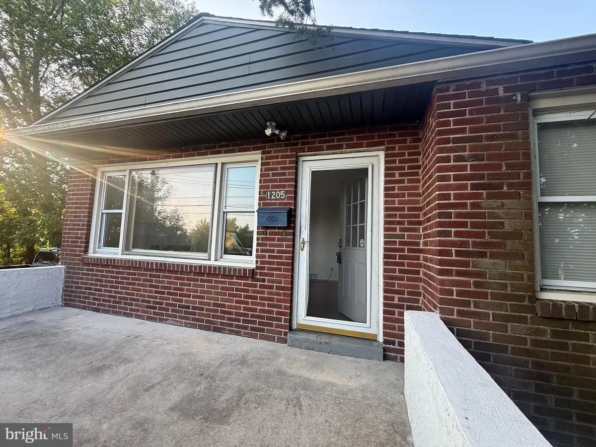 1205 Bartram Ave, Collingdale, PA 19023 - #1