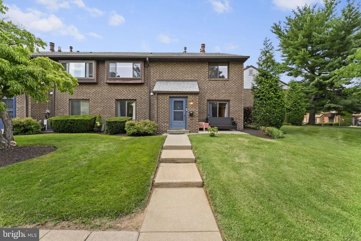 700 Ardmore Ave #614, Ardmore, PA 19003 - #1