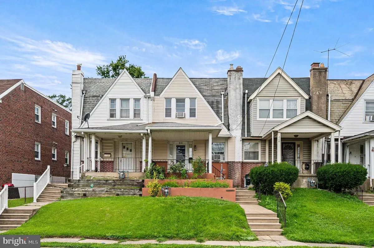 218 N Wycombe Ave, Lansdowne, PA 19050 - #1