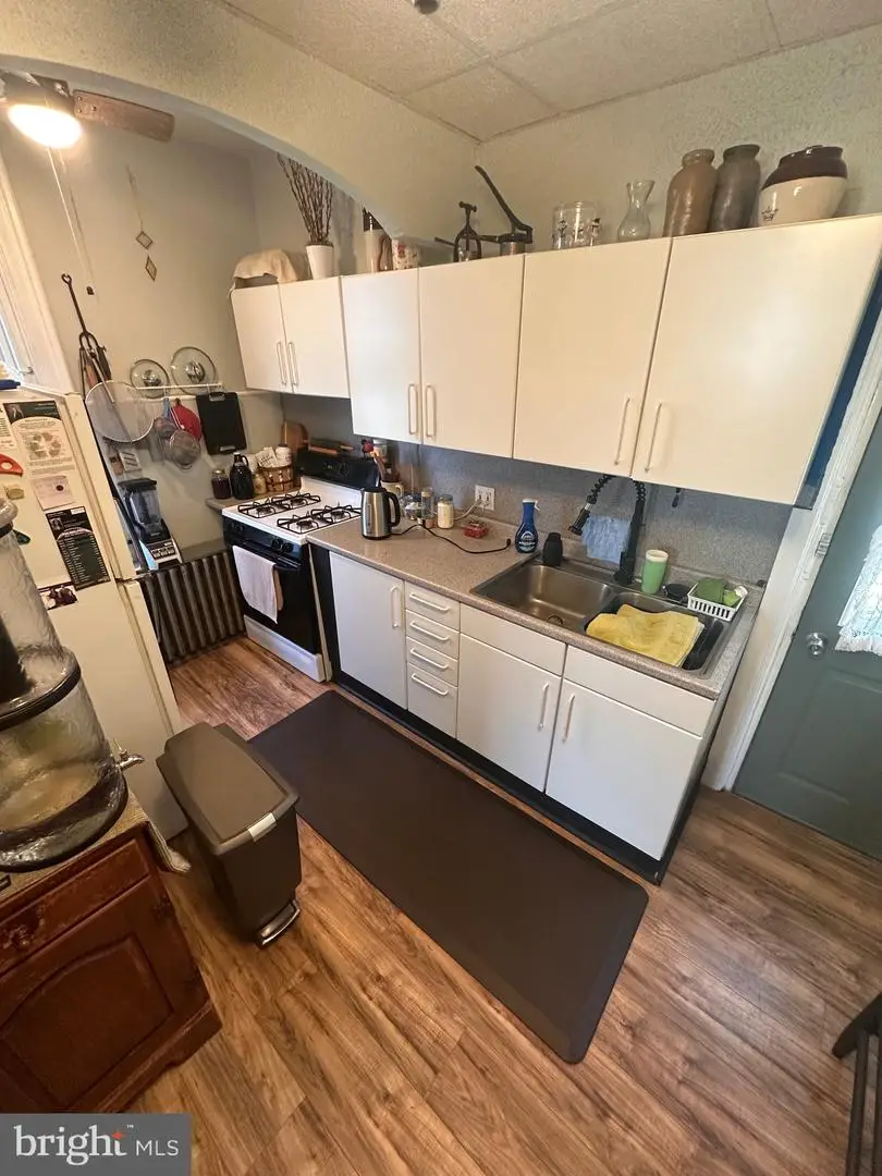 2223 Amosland Rd, Holmes, PA 19043 - #3