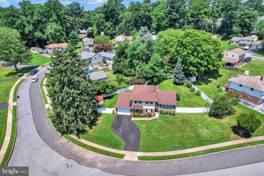 7 Cornell Cir, Broomall, PA 19008 - #2