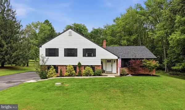 19 Elaine Dr, THORNTON, PA 19373