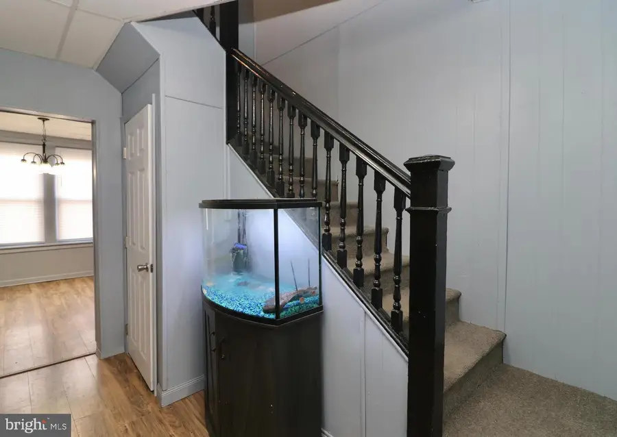 16 Cedar St, Marcus Hook, PA 19061 - #3