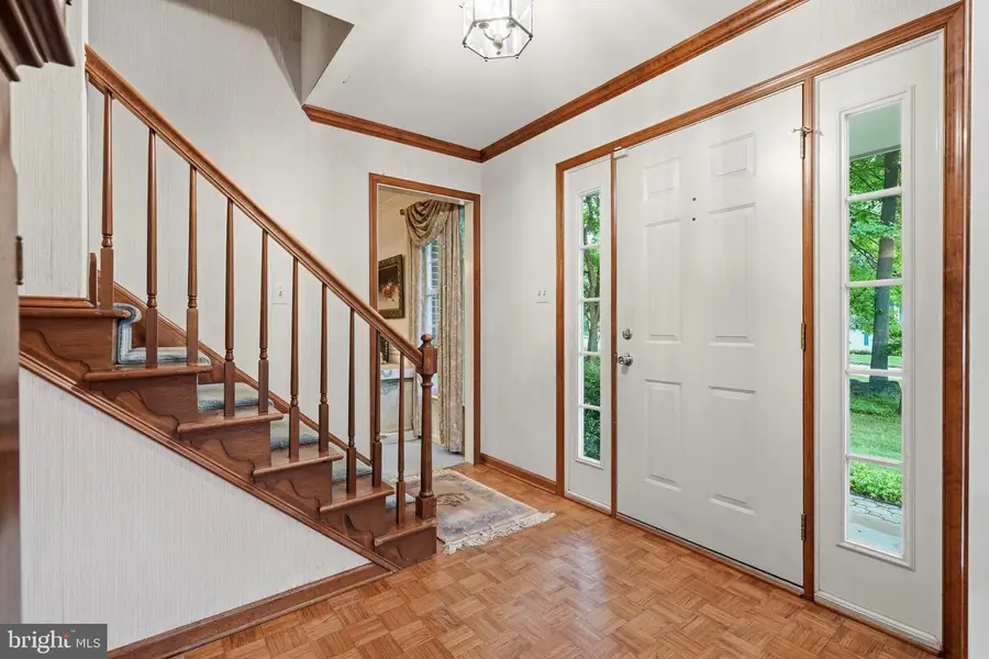 1137 Red Oak Dr, Garnet Valley, PA 19060 - #2