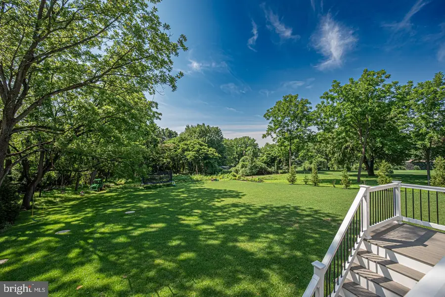 542 Smithbridge Rd, Glen Mills, PA 19342 - #2