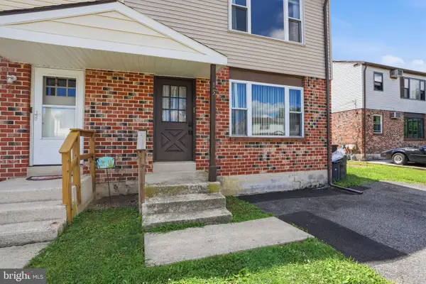 15 Alicia Ct, GLENOLDEN, PA 19036