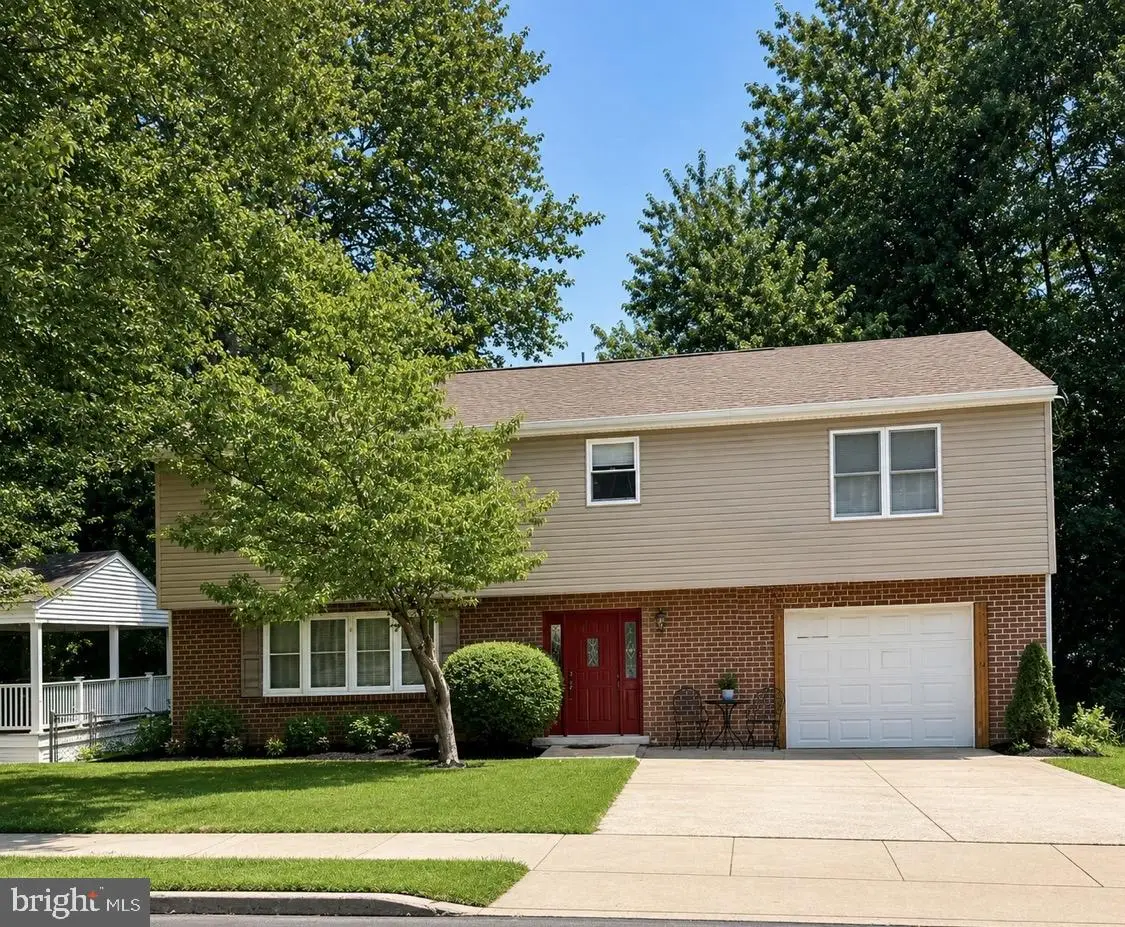 1408 Donna Ave, Woodlyn, PA 19094 - #1