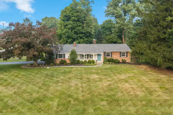 420 Bishop Hollow Rd, NEWTOWN SQUARE, PA 19073