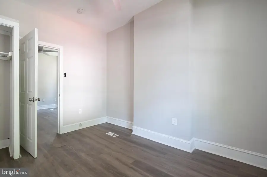 209 N 2nd St, Darby, PA 19023 - #3