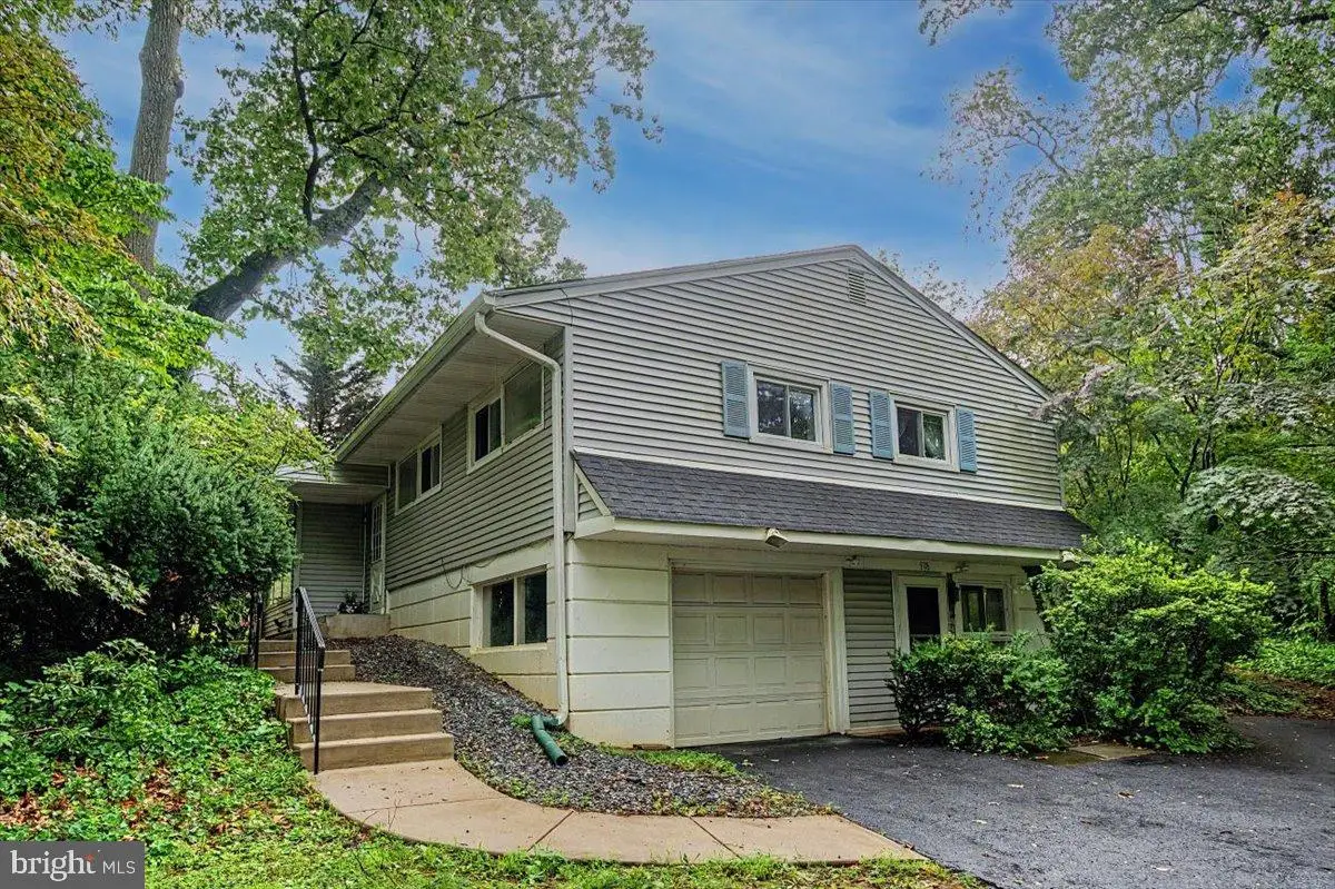 918 Ridley Creek Dr, Media, PA 19063 - #1