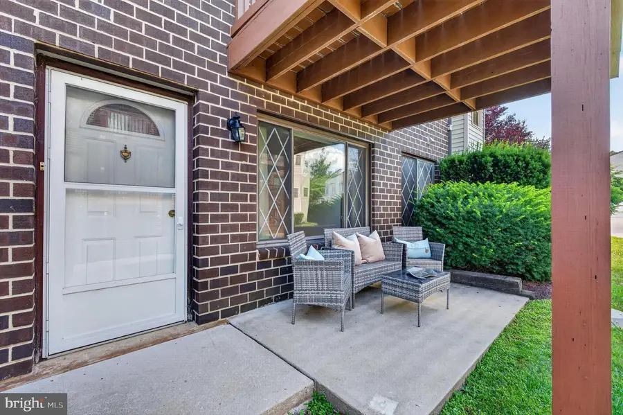 5200 Hilltop Dr #313, Brookhaven, PA 19015 - #2