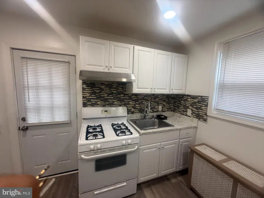 417 Copley Rd, Upper Darby, PA 19082 - #2