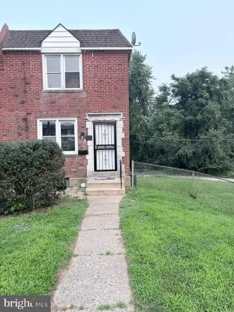 318 Tribet Pl, Darby, PA 19023 - #1