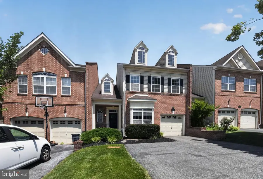 3104 Woods Edge Dr, Garnet Valley, PA 19060 - #3