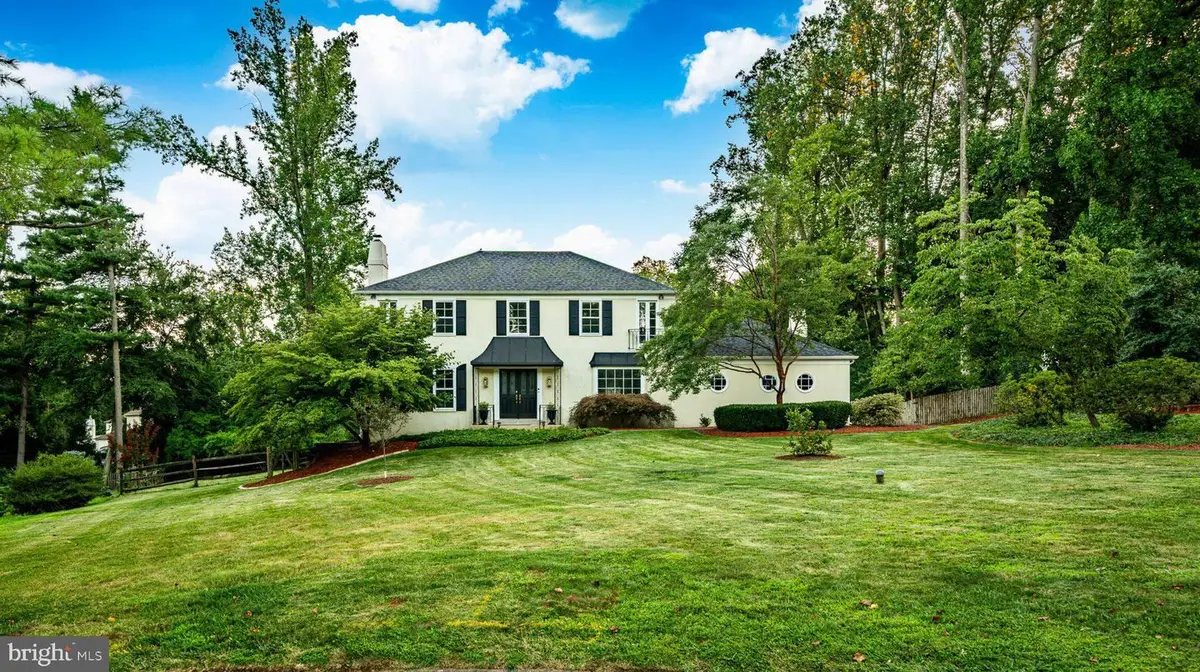 4 Denford Dr, Newtown Square, PA 19073 - #1