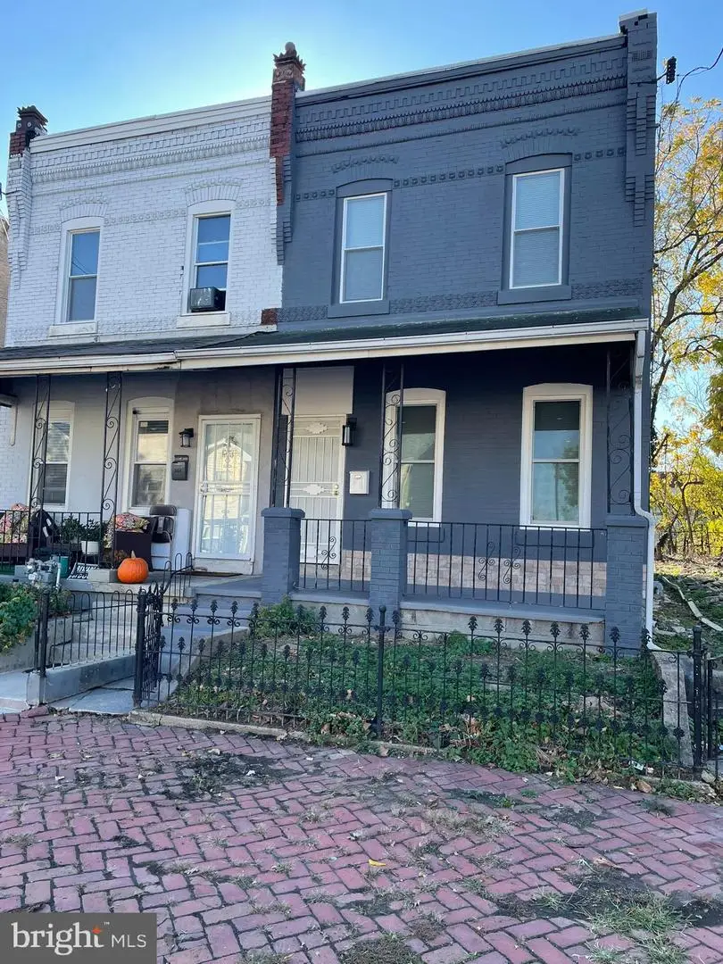 346 Parker St, Chester, PA 19013 - #2