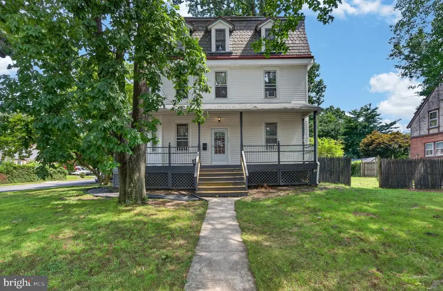 900 Andrews Ave, Darby, PA 19023 - #2