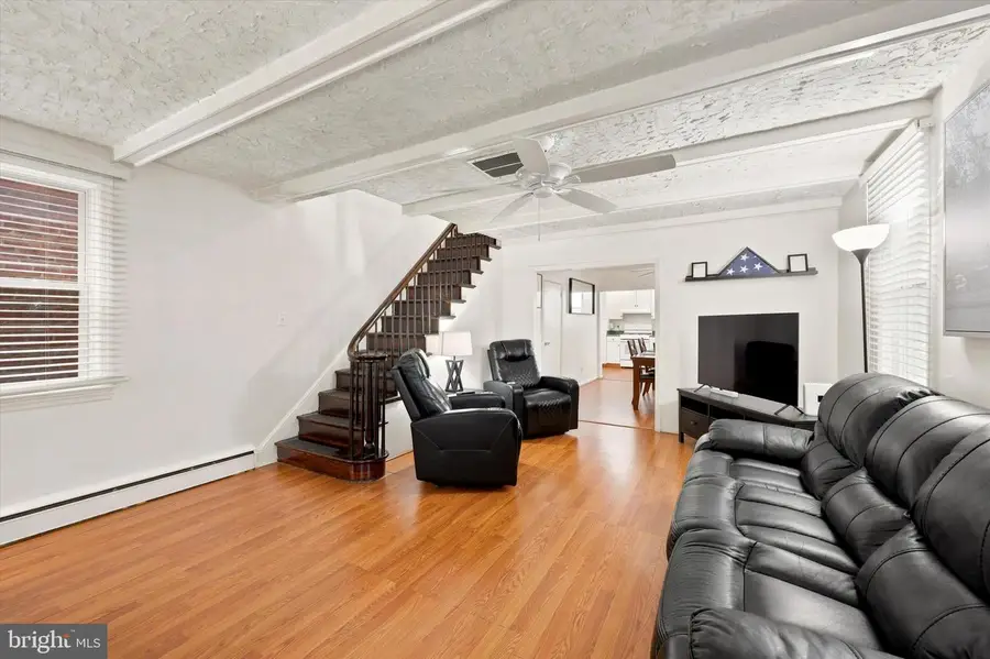1249 E 12th St, Eddystone, PA 19022 - #3