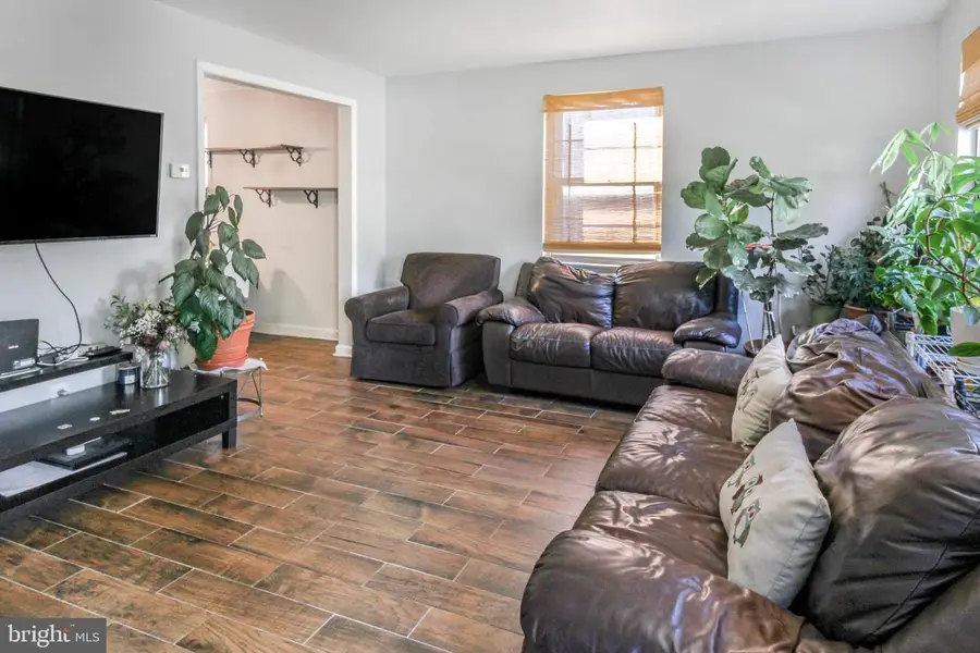 140 Rockwood Dr, Havertown, PA 19083 - #3