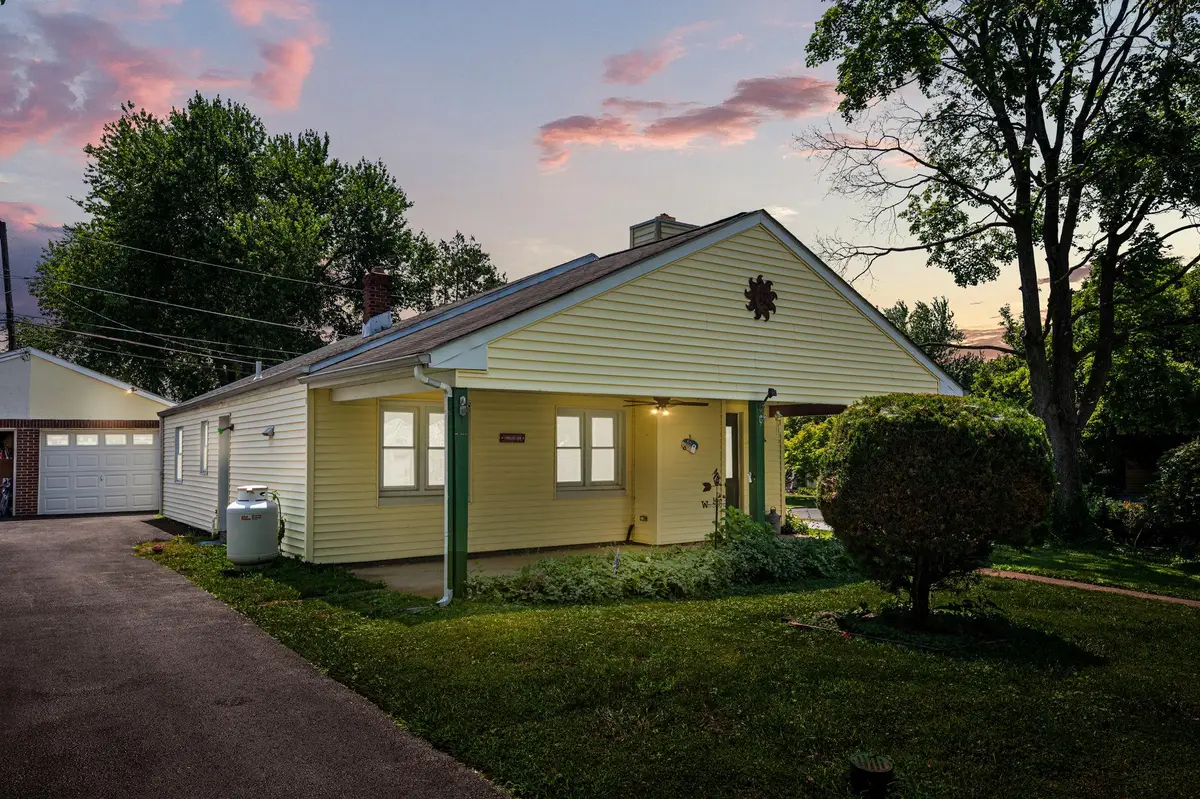93 Florence Ave, Aston, PA 19014 - #1