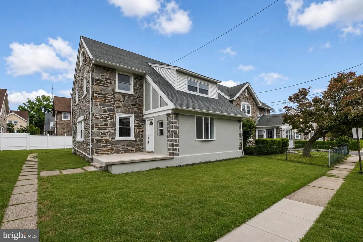 7103 Penarth Ave, Upper Darby, PA 19082 - #1