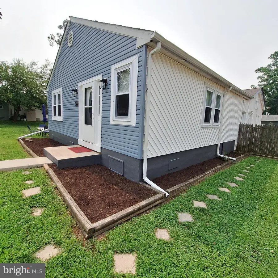 303 Moore Rd, Wallingford, PA 19086 - #3