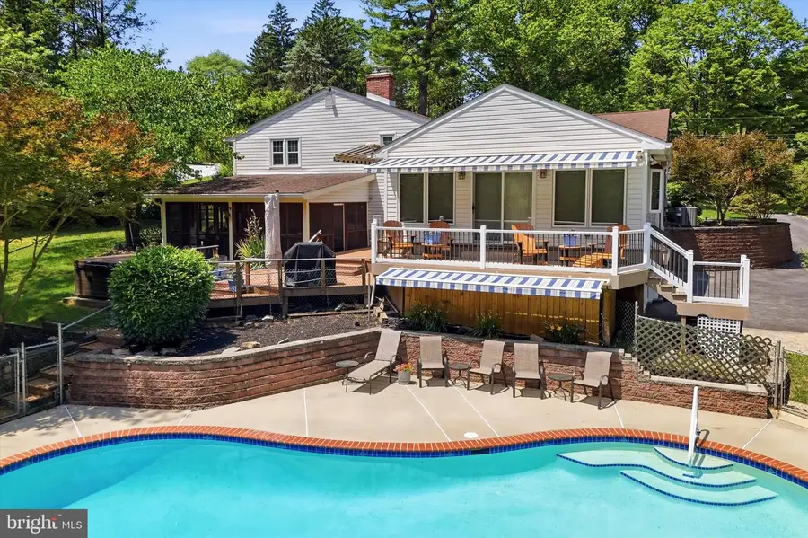 16 E Glen Cir, Media, PA 19063 - #3