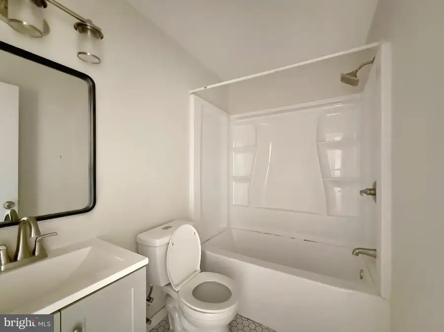 162 Bridge St, Drexel Hill, PA 19026 - #2