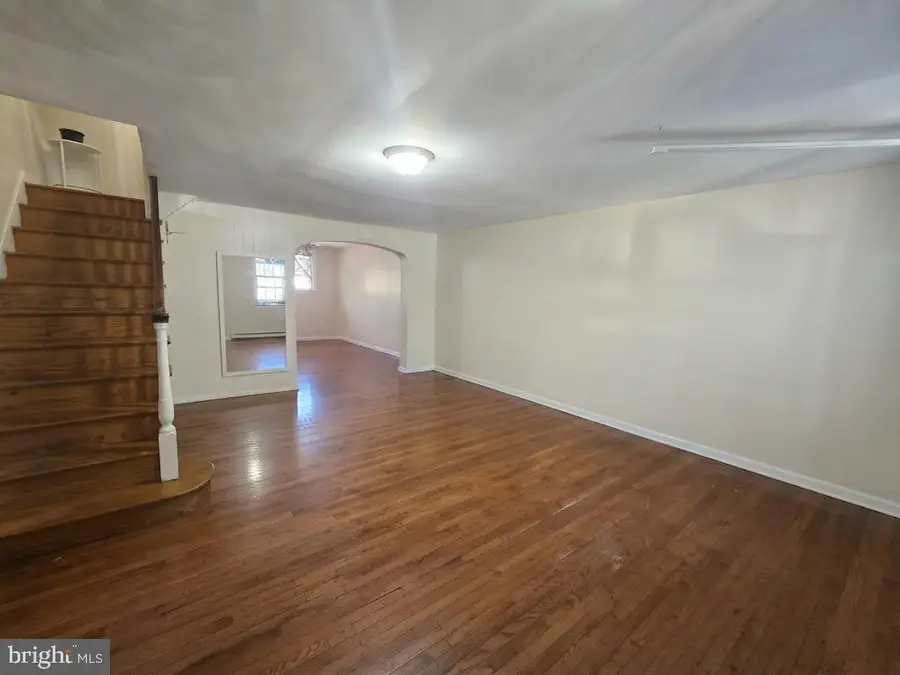7173 Ruskin Ln, Upper Darby, PA 19082 - #2