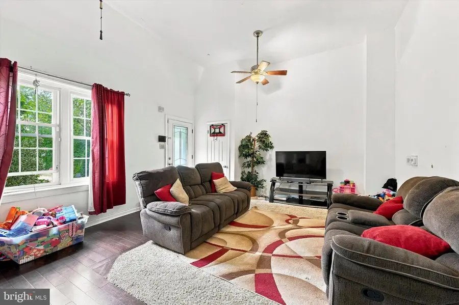 1539 Yates Ave, Linwood, PA 19061 - #2
