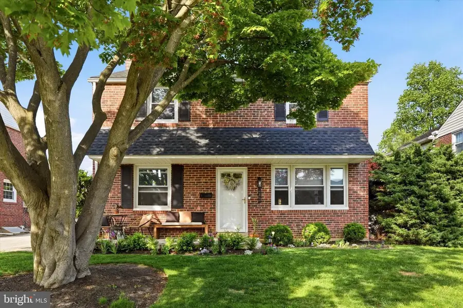 2621 Ashwood Dr, Havertown, PA 19083 - #2