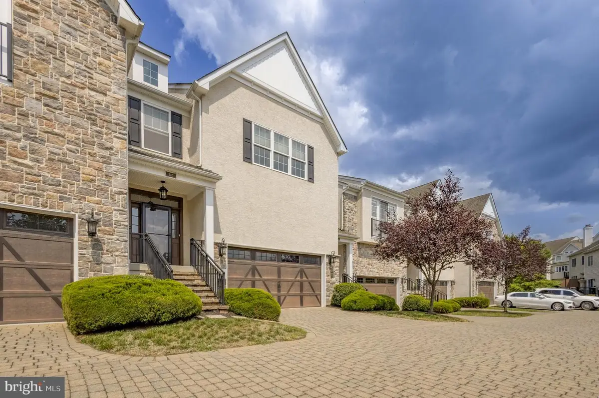 112 Wellington Dr, Media, PA 19063 - #1