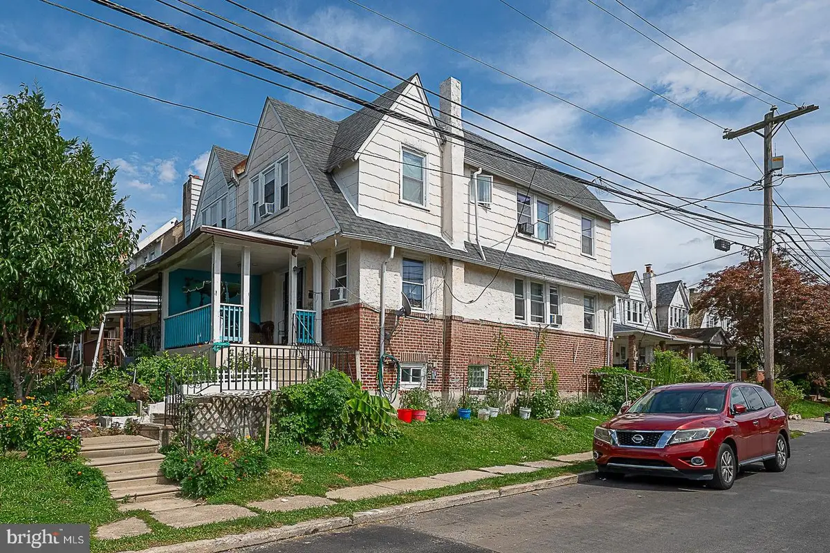 188 E Essex Ave, Lansdowne, PA 19050 - #1
