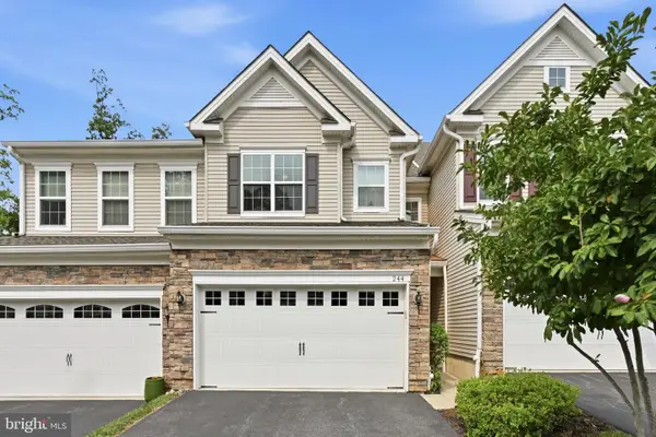 244 Clermont Dr, NEWTOWN SQUARE, PA 19073