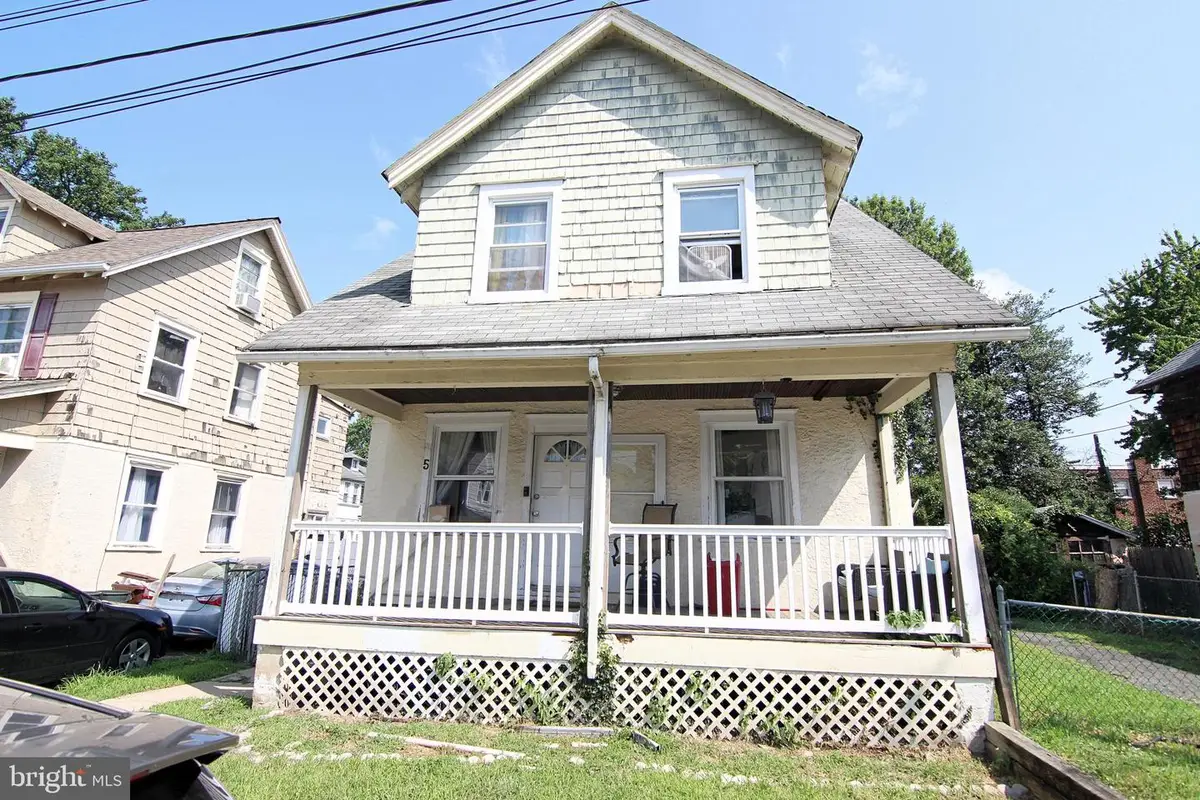 5 Florence Ave, Lansdowne, PA 19050 - #1