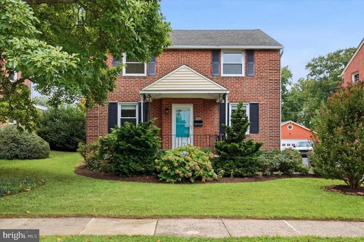 320 Childs Ave, Drexel Hill, PA 19026 - #1