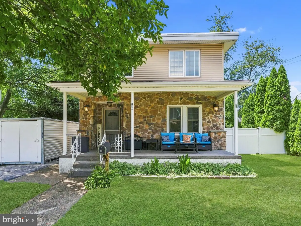 321 Sycamore Ave, Folsom, PA 19033 - #1