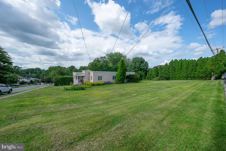 1416 Steel Rd, Havertown, PA 19083 - #3