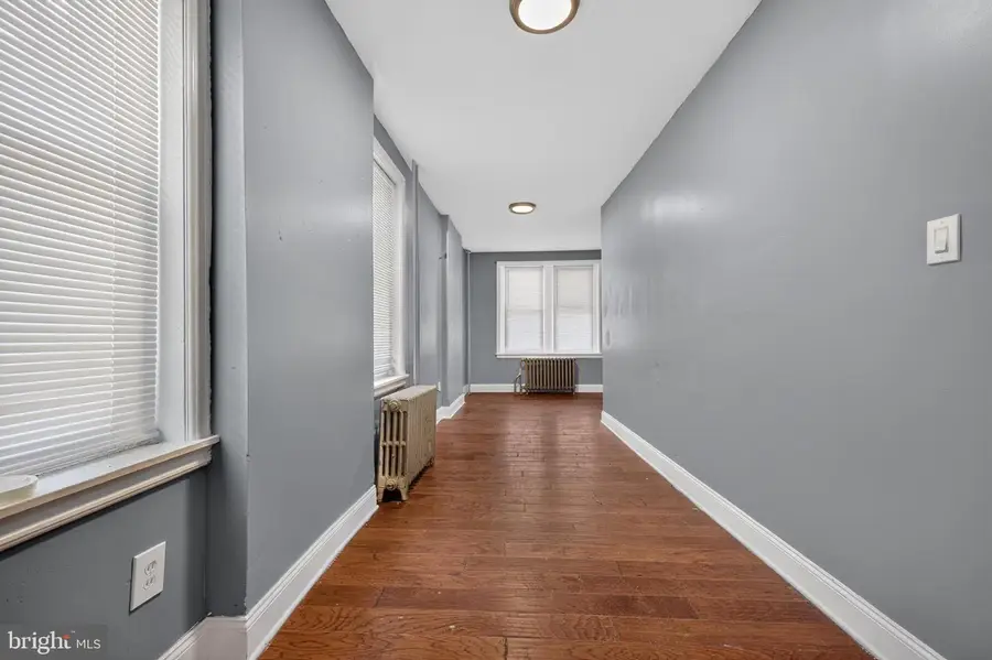 18 E 21st St, Chester, PA 19013 - #3
