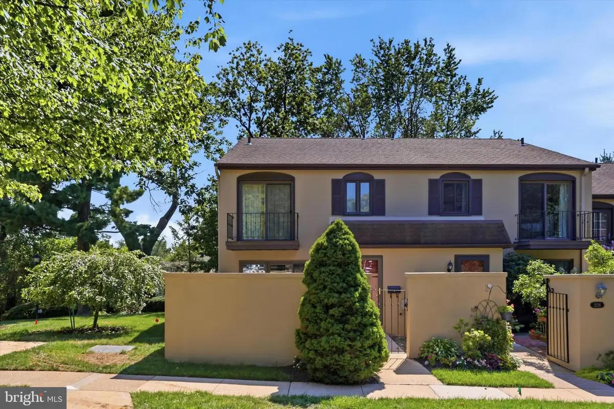 2125 Bryn Mawr Pl, Ardmore, PA 19003 - #1