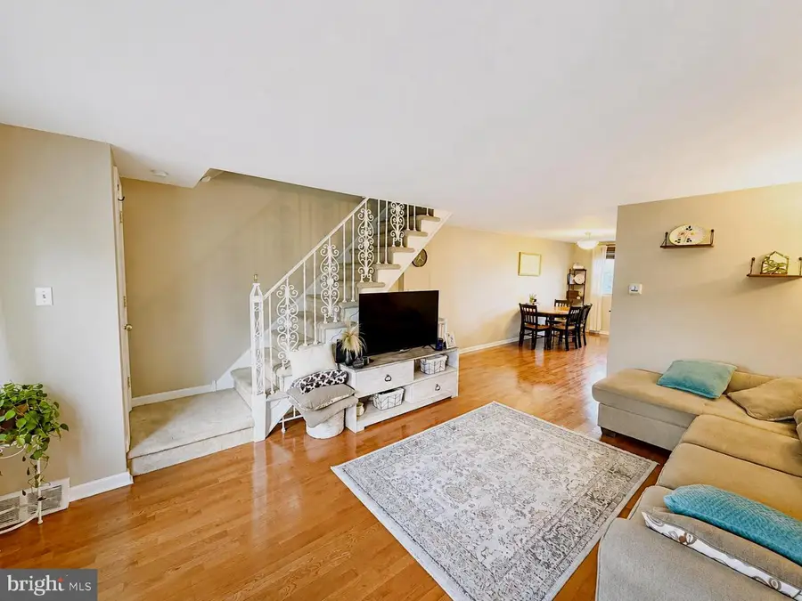 219 Stratford Rd, Glenolden, PA 19036 - #3