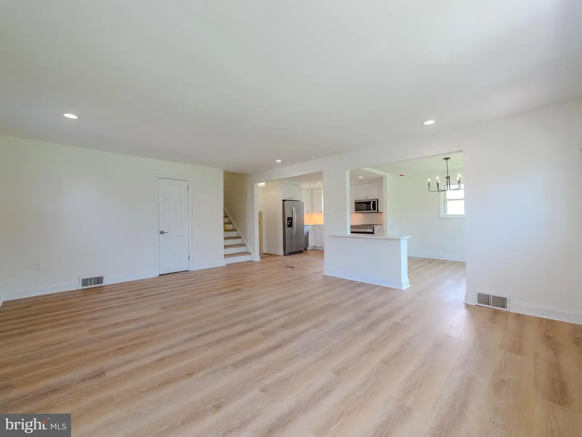 2989 Eastburn Ave, Broomall, PA 19008 - #1