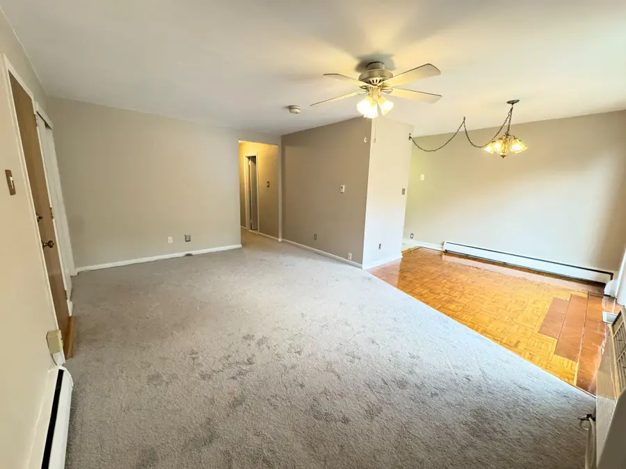 100 E Glenolden Ave #c-4, Glenolden, PA 19036 - #3