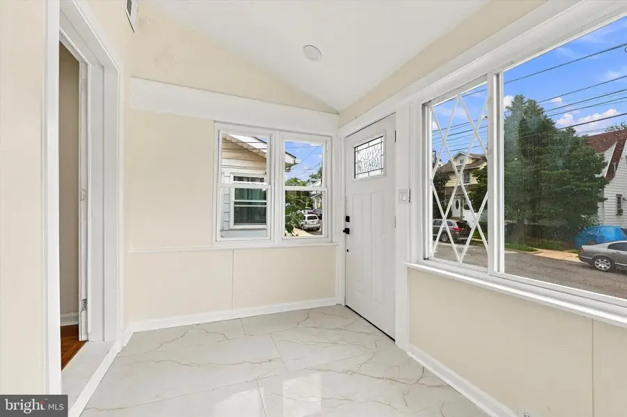 210 Marshall Ave, Darby, PA 19023 - #2