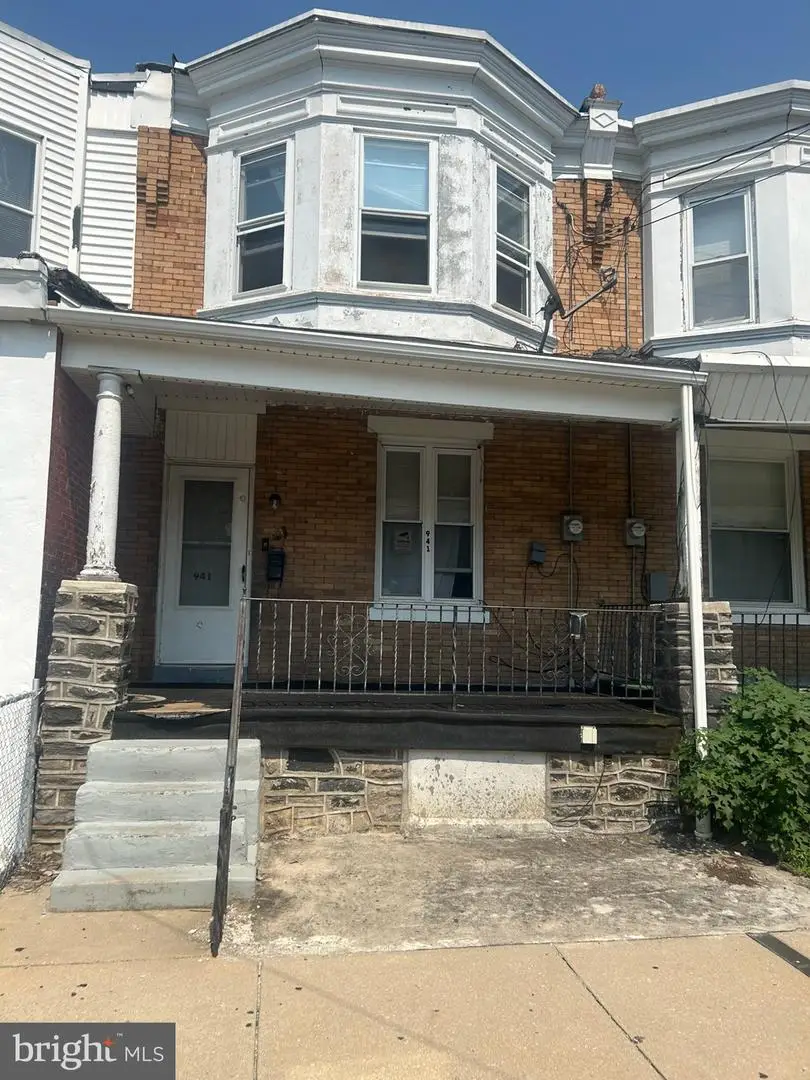 941 Maple Ter, Darby, PA 19023 - #2