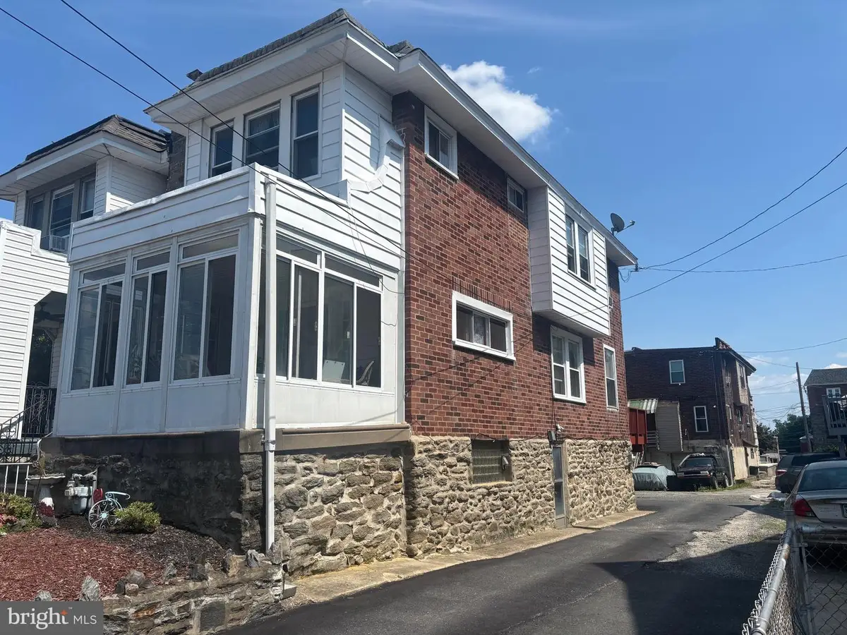 800 Connell Ave, Lansdowne, PA 19050 - #1